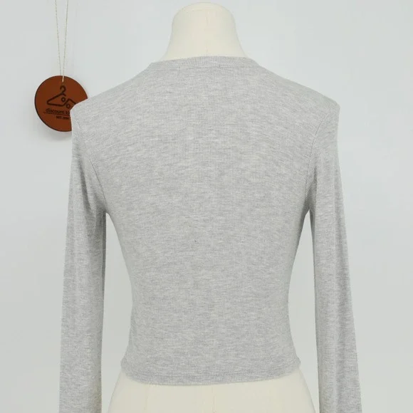Joah Brown Womens Heather Grey Ribbed Long Sleeve Crew Neck Crop Top Size XS/S - Picture 6 of 8